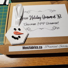Load image into Gallery viewer, Snowman Hexie Ornament Kit
