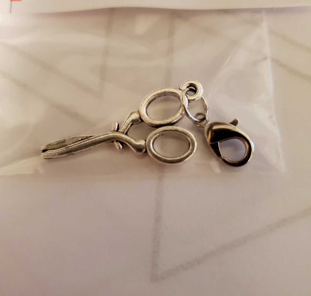 Zipper Pulls / Charms ~ Scissor Charm